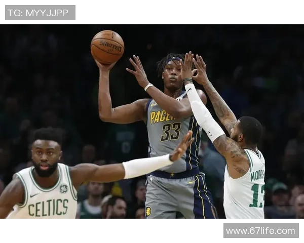 雄鹿与活塞季后赛精彩对决全场录像回放分析与精彩瞬间解读